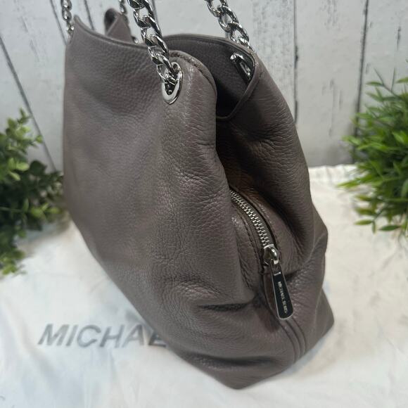 Michael Kors Jet Set Large Leather Shoulder Bag In Cinder - Picture 4 of 13